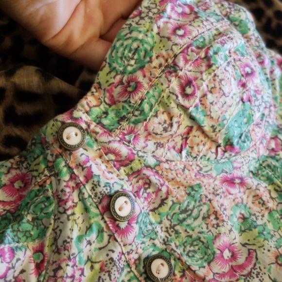 Crop top - Picture 2 of 4